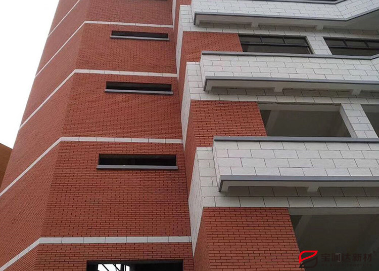 軟瓷和傳統瓷磚的區別